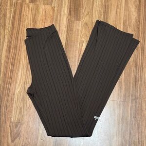 Alo Women's espresso pinstripe Zip It Flare Leggings  XS
